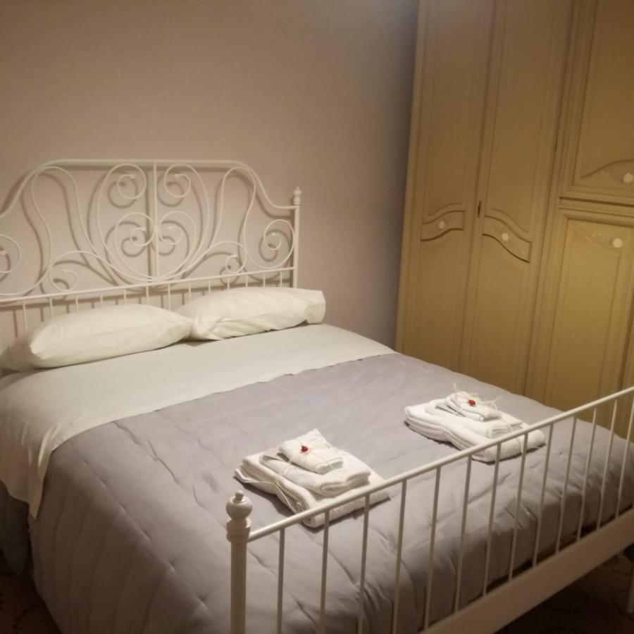 B&B Porta Girone Civitanova Alta Esterno foto