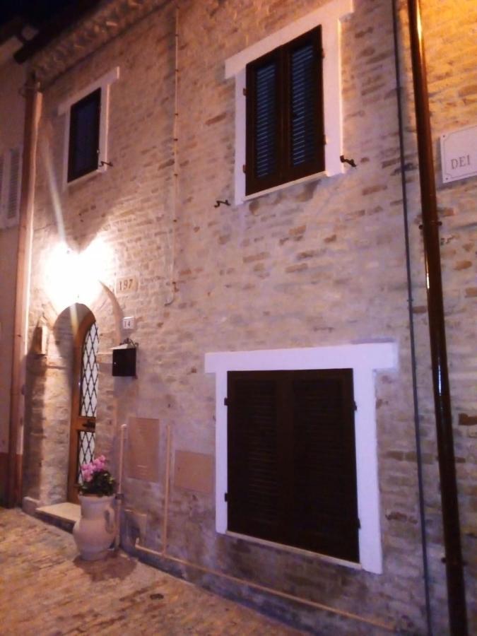 B&B Porta Girone Civitanova Alta Esterno foto