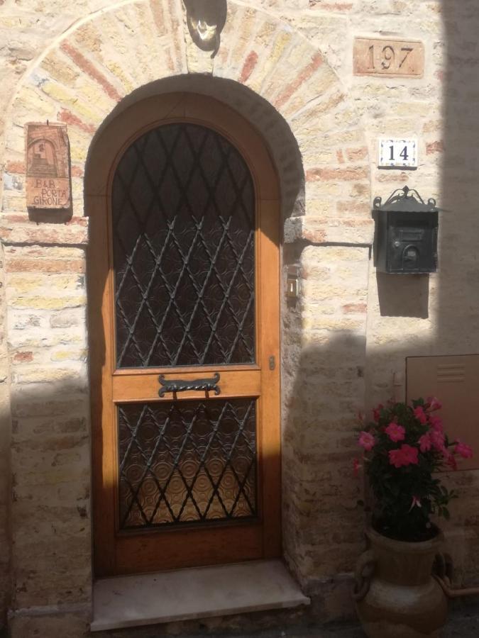 B&B Porta Girone Civitanova Alta Esterno foto