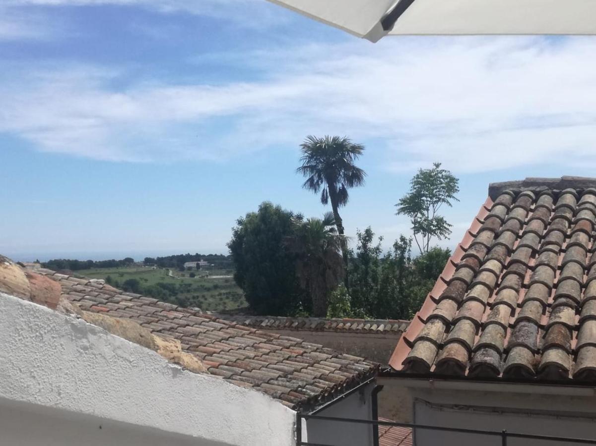 B&B Porta Girone Civitanova Alta Esterno foto